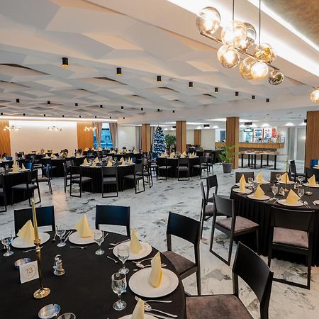 Hotel Nest Bijeljina Kültér fotó
